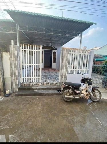 Nhà bán 790tr rộng 95m2 SHR Tại Ấp Chánh Tân Xuân Hóc Môn , Cứu Chủ !