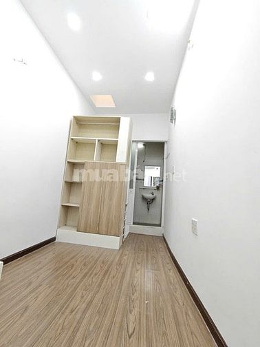 Bán nhà mặt tiền Nguyễn Thị Huỳnh , P8, 12m2 , 2,45tỷ tl 