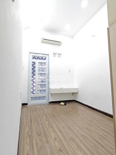 Bán nhà mặt tiền Nguyễn Thị Huỳnh , P8, 12m2 , 2,45tỷ tl 