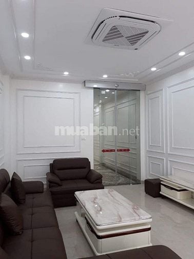 Siêu hiếm. Bán nhà Phố Lê Lợi có gara ô tô mới đẹp,  46m2 chỉ 9,2 tỷ.