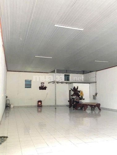 Bán lỗ mặt tiền kinh doanh 200m2 Thị trấn Củ Chi.SHR giá 980 triệu.