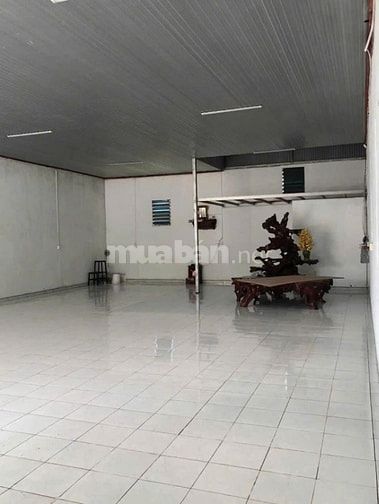 Bán lỗ mặt tiền kinh doanh 200m2 Thị trấn Củ Chi.SHR giá 980 triệu.