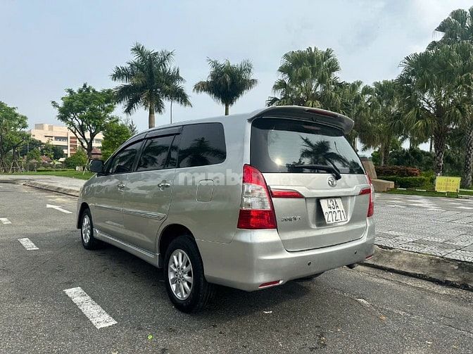 Toyota Innova 2014 MT bản E máy xăng