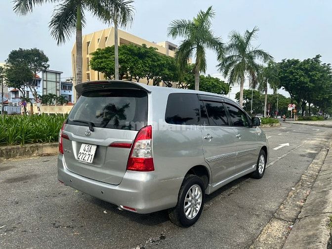 Toyota Innova 2014 MT bản E máy xăng