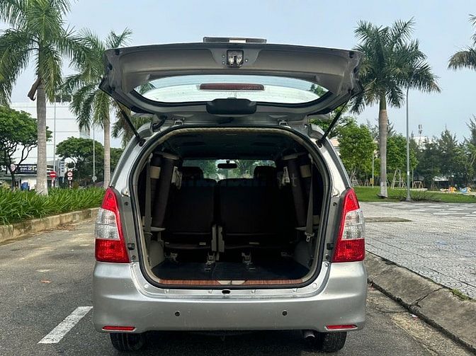 Toyota Innova 2014 MT bản E máy xăng