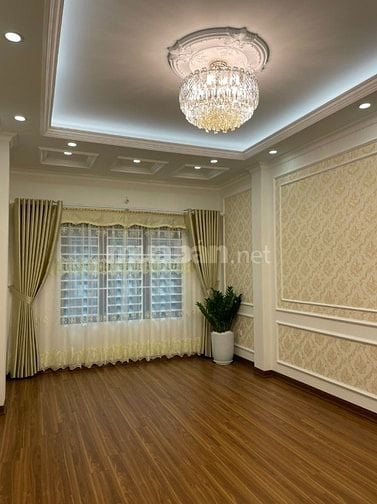 Siêu hiếm. Bán nhà Văn Quán có gara ô tô mới đẹp sổ đỏ 50m2 chỉ 9 tỷ.