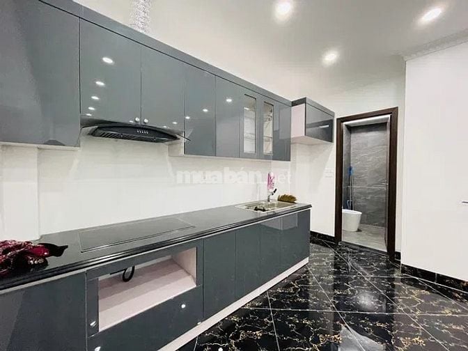 BÁN NHÀ ĐẸP KIM GIANG HOÀNG MAI 45M2 6 TẦNG THANG MÁY