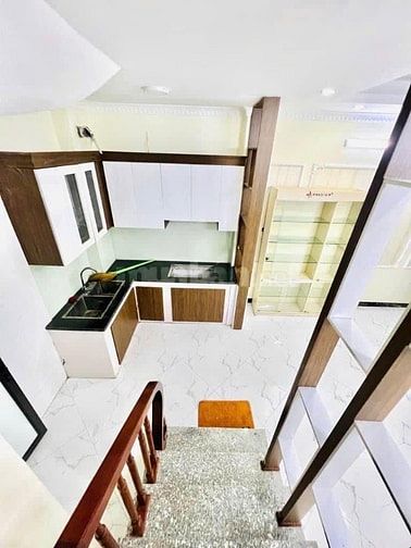 Cần bán căn nhà Lai Xá, Hoài Đức, Hà Nội: 35m2, 5T, 5m ôto, nhỉnh 5 tỷ