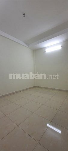 BÁN NHÀ MẶT TIỀN QUẬN 12 . DT 6X15M. 3PN 2WC. 