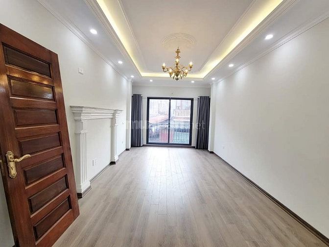 Bán nhà mặt phố Giáp Bát,Hoàng Mai. 51m² chỉ 17 tỷ 