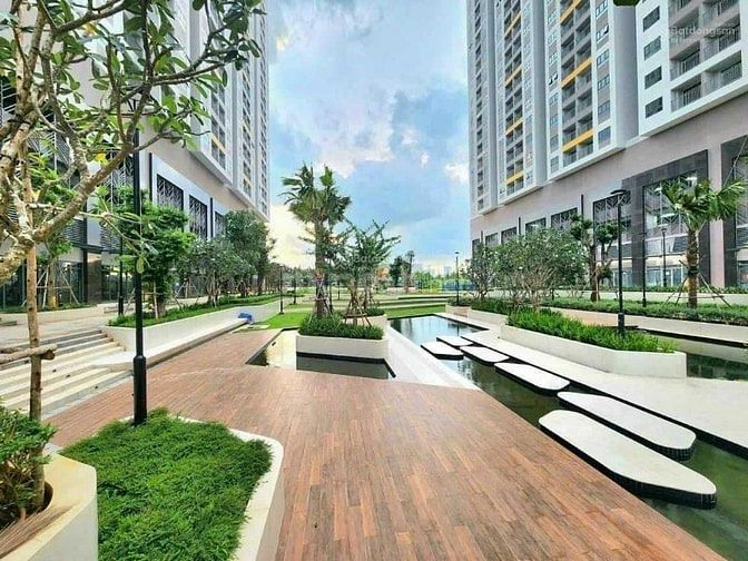 Chủ nhà người Hàn về nước, bán Thu hồi vốn căn 3PN View sông 86m2