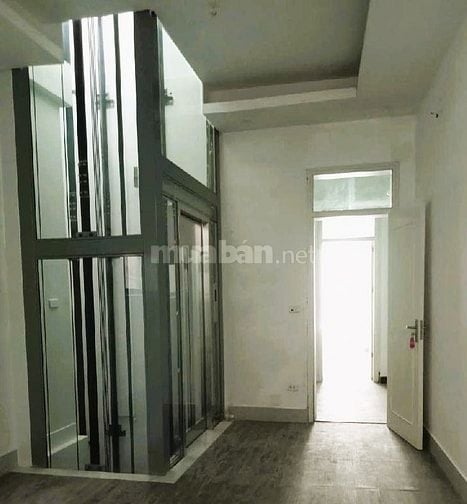 Nhà Giảng Võ, Ba Đình 97/110m2, 5 tầng thang máy, MT 4m, giá 31 tỷ