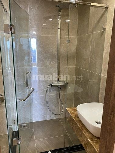 Bán căn hộ park legend 251 Hoàng Văn Thụ 113.9m2 3pn,3wc giá 9.2 tỷ