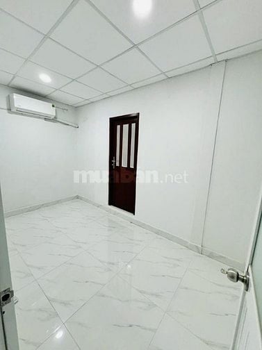 Bán nhà sát Trần Đình Xu Quận 1, 30m2, dọn vào ở ngay, chỉ hơn 3 tỷ