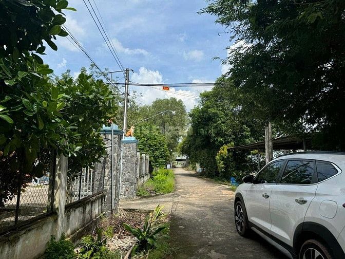 Bán Đất Thổ Vườn, nở hậu 65m ngay suối mát mẻ, Tổng 5400m2, Giá 2ty7