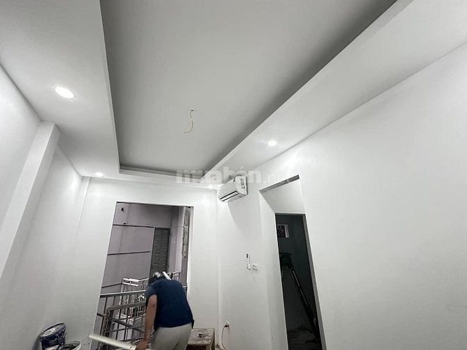 Bán gấp nhà Quốc Hương, Thảo Điền quận 2 giá 3tỷ500tr 56m2 cực đẹp