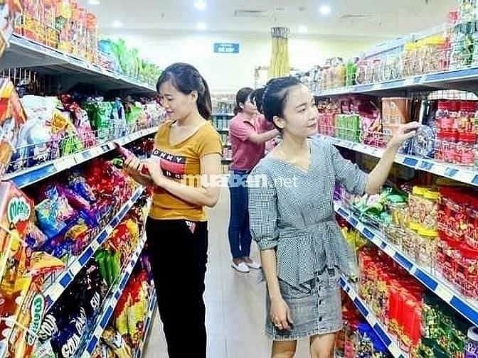 Gần Tết Cần Tuyển Gấp Nhân Viên Làm Tại Cửa Hàng 