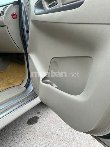 Chính chủ cần bán xe toyota inova 2.0 E,  Sản xuất 2014 . Máy số zin