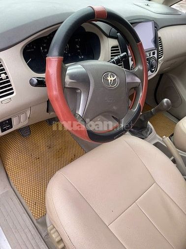 Chính chủ cần bán xe toyota inova 2.0 E,  Sản xuất 2014 . Máy số zin