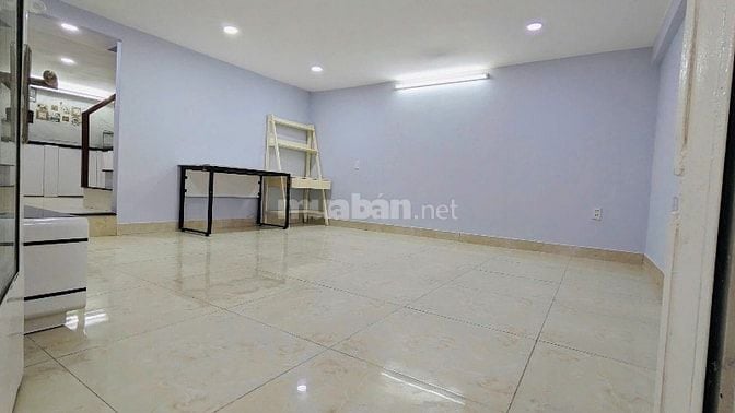 Sát Q1! 40m2! 2,89tỷ! Bán nhà 2 tầng mới đẹp XVNT, P21. Ngay Thị Nghè