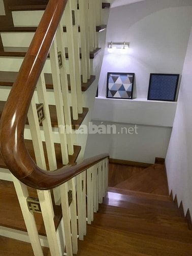 BÁN NHÀ HAI BÀ TRƯNG - NHÀ ĐẸP, GẦN PHỐ, 10M OTO - DT 62M2, CHỈ 9 TỶ