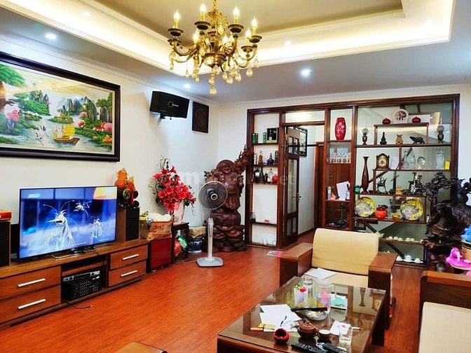 Bán nhà ngõ 141 Thịnh Liệt Hoàng Mai 68m2,MT 6m, 4 tầng ô tô vào nhà