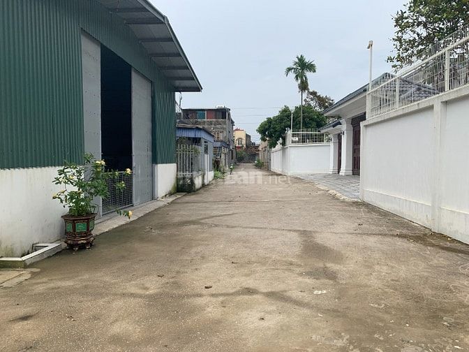 CC BÁN GẤP NHÀ HƠN 90M2 FULL BÌA GIÁ 930TR