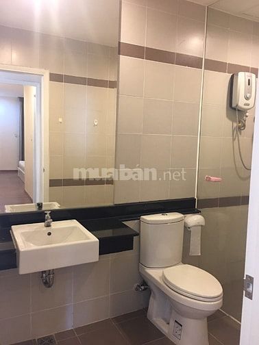 Bán căn hộ chung cư Đường Sắt 590 CMT8, Quận 3,  90m2, 3pn,2wc, 3.9 tỷ