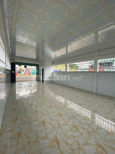 CHO THUÊ NHÀ CÓ MẶT BẰNG KINH DOANH ĐƯỜNG LẠC LONG QUÂN PHAN THIẾT