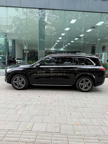 Bán Mercedes GLS450 4 Matic sản xuất 2022, 1 chủ, xe mới 99%.