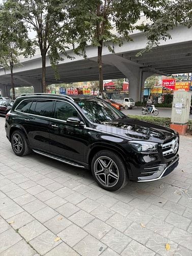 Bán Mercedes GLS450 4 Matic sản xuất 2022, 1 chủ, xe mới 99%.