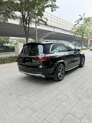 Bán Mercedes GLS450 4 Matic sản xuất 2022, 1 chủ, xe mới 99%.