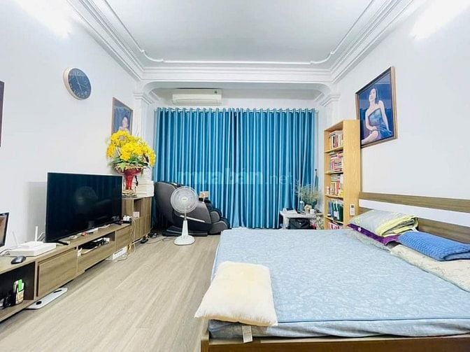 Bán nhà mặt phố đường Giải Phóng Đống Đa. 47m² - 15 tỷ 