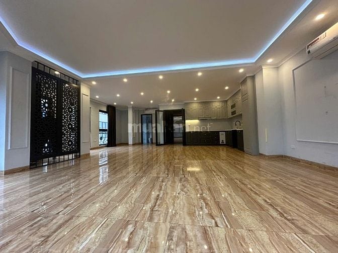 BÁN NHÀ PHỐ NGUYÊN HỒNG-LÔ GÓC- 100M2- 8 TẦNG THÔNG SÀN-ÔTÔ TRÁNH-60TỶ