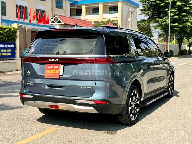 Kia Carnival 2021 2.2D Signature siêu mới