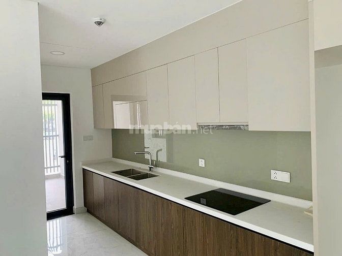 bán căn hộ 142m2  khu Diamond - Celadon city - 3PN , 2WC và 1 kho 