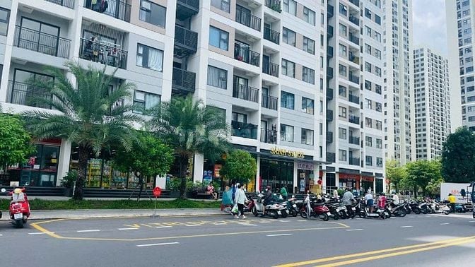 Cho thuê SHOPHOUSE giá rẻ nhất 15 triệu 62m2 Vinhomes Grand Park