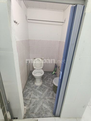 Cho thuê phòng đường 45, phường Tân Quy, Quận 7, DTSD 20m2, phòng đẹp