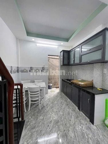 XUẤT KHẪU LĐ BÁN NHÀ 1T1L BÙI VĂN BA Q7 62M2/1TY230TR SỔ HỒNG RIÊNG 