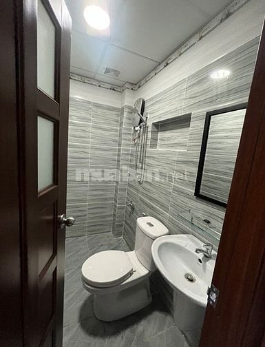 Cần bán toà nhà chdv mới xây đường Nơ Trang Long P12 Bình thạnh