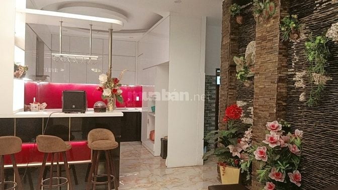 Bàn nhà mặt tiền Lê Trung Nghĩa, Tân Bình, 4 tầng, 4x23, ngon, giá rẻ