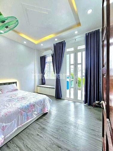 Bán nhà Hẻm 2174 Huỳnh Tấn Phát,Thị Trấn Nhà Bè, 4x12m