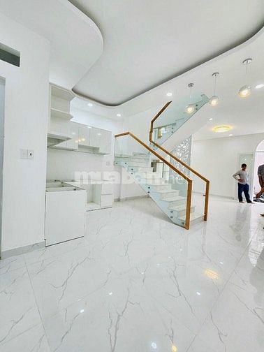 Bán nhà hẻm 205 Huỳnh Tấn Phát P.TTĐông Q.7, DT: 4,7 x 9,6m, 1 lầu