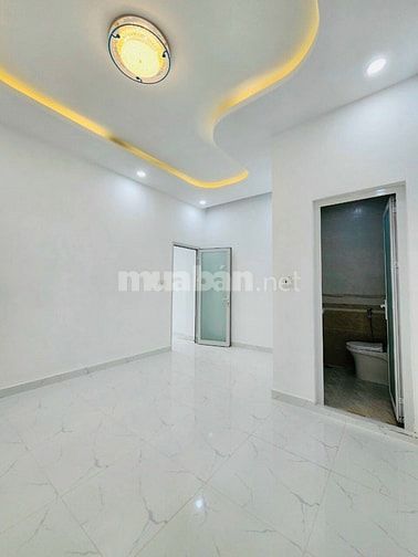 Bán nhà hẻm 205 Huỳnh Tấn Phát P.TTĐông Q.7, DT: 4,7 x 9,6m, 1 lầu