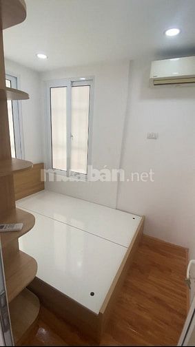 Bán căn tập thể Nguyễn Trãi 27/70m 3,18 tỷ