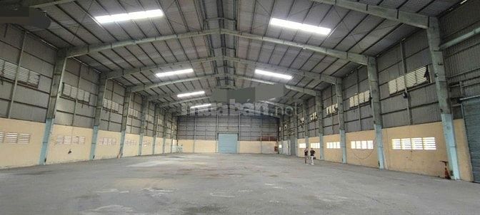 Cho thuê kho xưởng Quốc Lộ 1A, Long An , tdt : 3.000m2, xưởng: 2.000m2