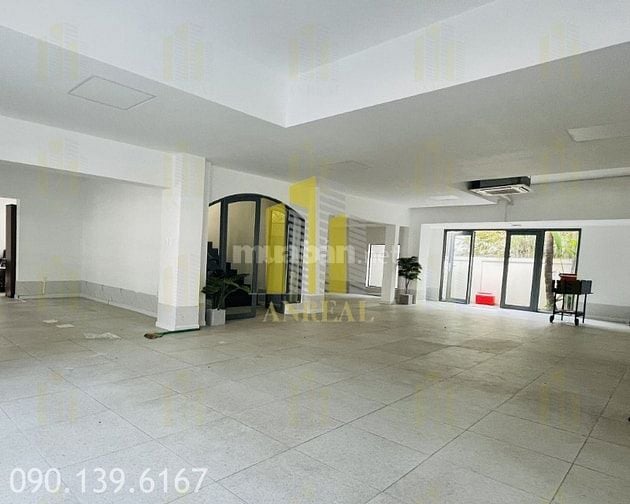 Biệt Thự Thảo Điền 750m2 Hồ Bơi Sân Vườn Giá 4000 USD