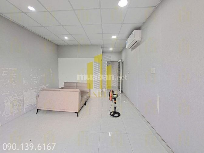 Nhà Mặt Tiền Trương Văn Bang 8x20m 3 Lầu Trống Suốt