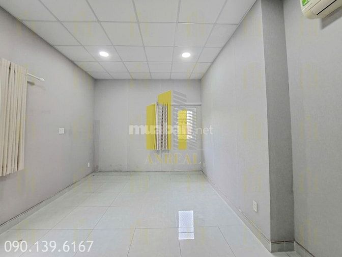 Nhà Mặt Tiền Trương Văn Bang 8x20m 3 Lầu Trống Suốt