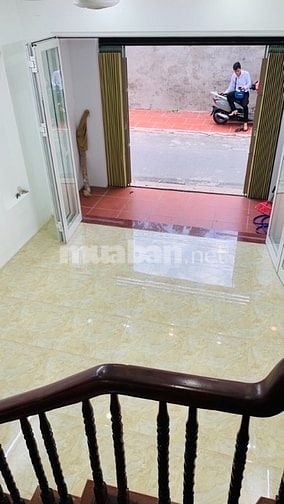 Nhà Ngọc Thụy 40/50m2. Ô tô ngủ qua đêm. Gần Ngọc Lâm. 7.35tỷ